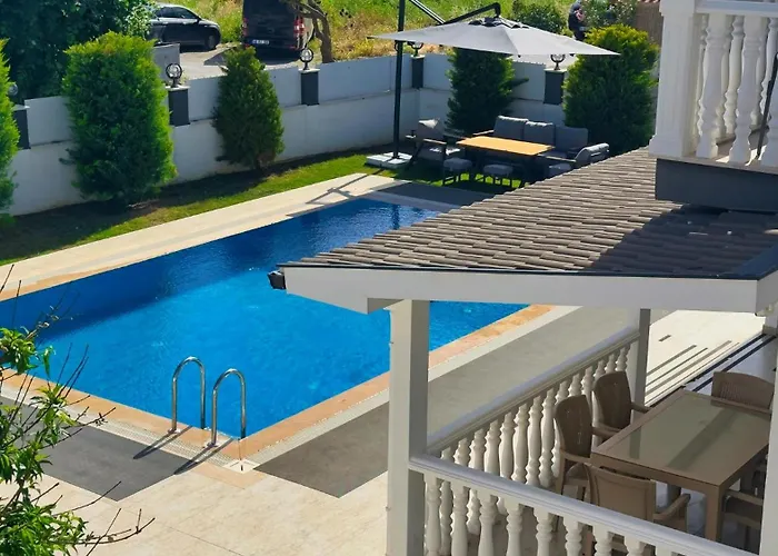 Dalyan Center Location Detached With Pool *